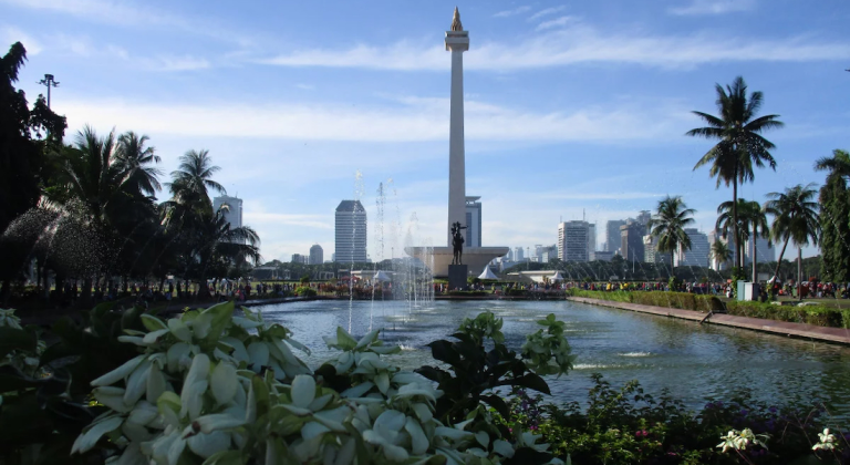 Jim Luce Writes on Indonesia & Indonesian-Americans