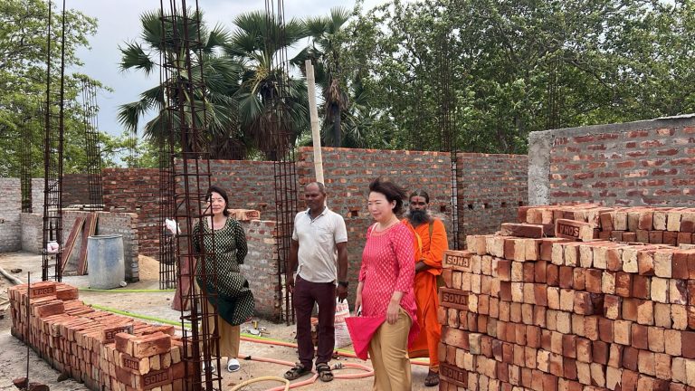 Slide Show: Building an Orphanage in India, One Brick at a Time Slide Show: Building an Orphanage in India, One Brick at a Time