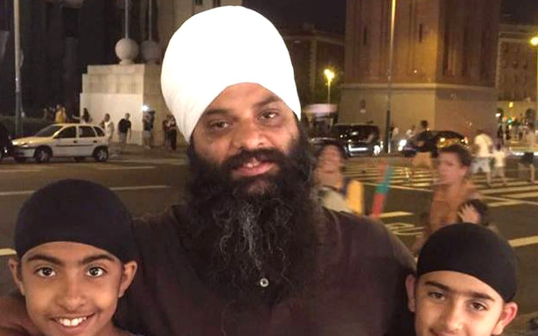 Sikh Identity and Dream of Khalistan: Historical, Cultural Analysis Sikh Identity and Dream of Khalistan: Historical, Cultural Analysis