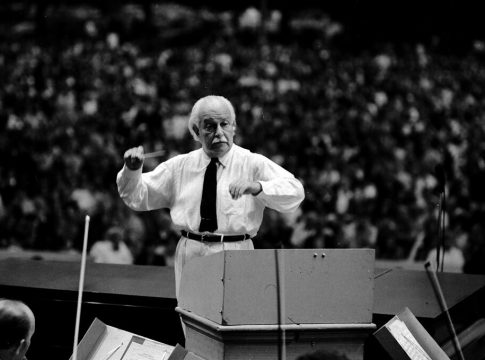 Photo: Arthur Fiedler conducts the Boston Pops at the Hatch Shell, Boston, 1972. Credit: Spencer Grant/Boston Public Library.