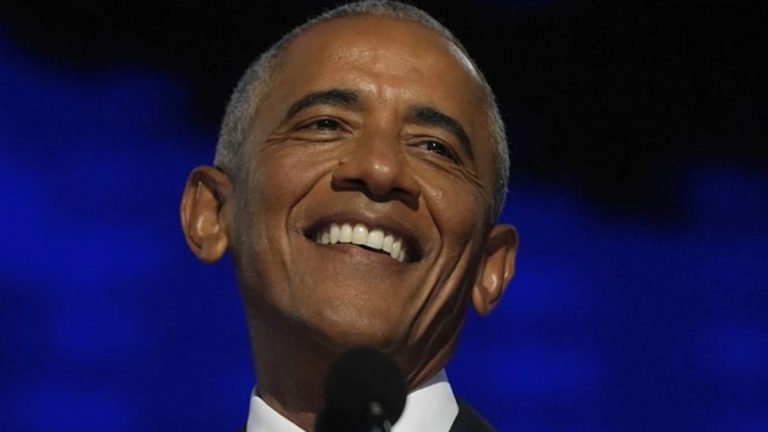 Superstar Barack Obama Wows DNC, Warns of Complacency
