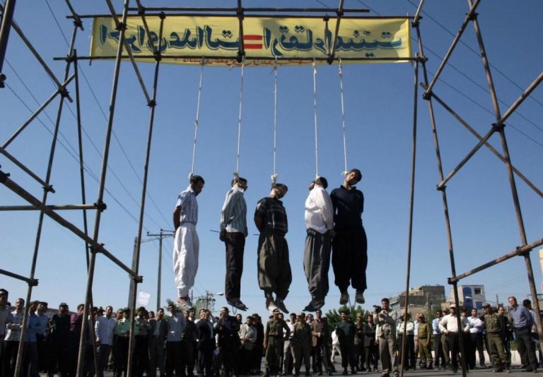 U.N.: Iran Executed More than 400 People this Year Already
