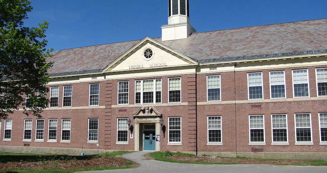Frank C. Frisbee Elementary School, Kittery Maine. Photo credit John