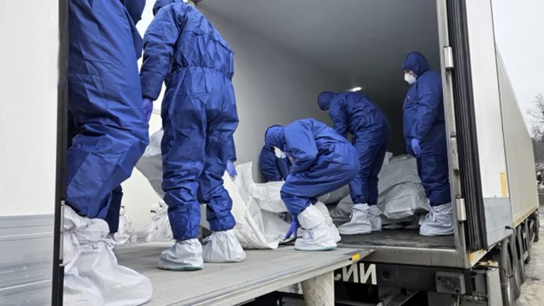 Russia and Ukraine Exchange Nearly 1,000 Fallen Soldiers’ Bodies