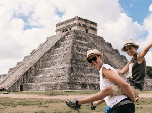 Mexico Becomes Haven for Americans Escaping Trump’s Agenda