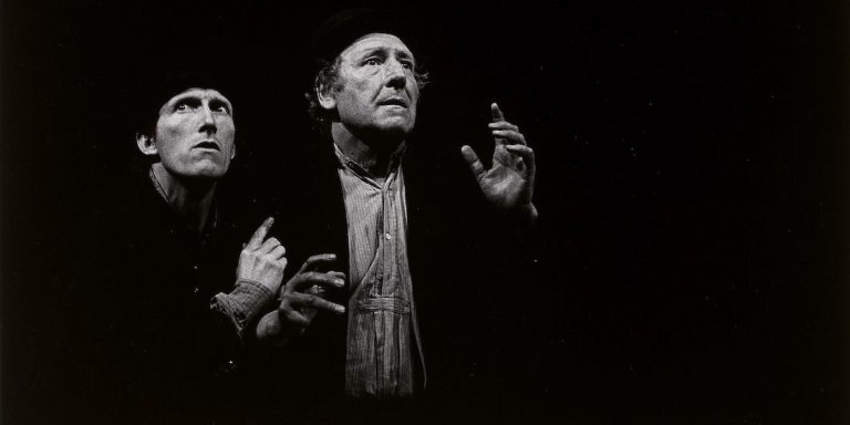 5 Reasons Why Should You Read Masterpiece “Waiting For Godot”