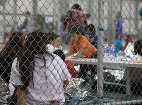 Overcrowded ICE detention facility. Photo credit: ACLU.