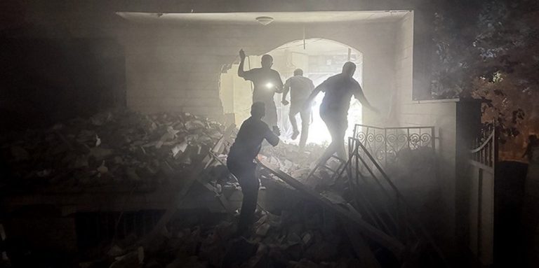 Israel’s Strikes Devastate Tehran, Escalating Middle East Tensions Israel’s Strikes Devastate Tehran, Escalating Middle East Tensions