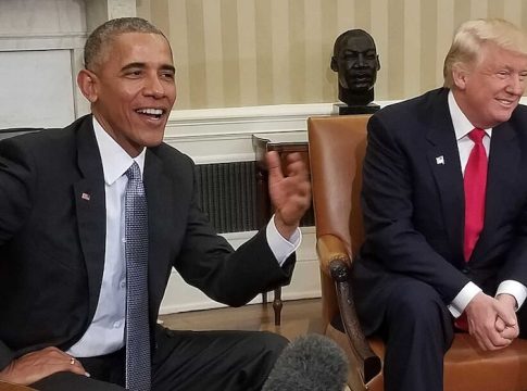 Happier times: President Barack Obama meets with President-elect Donald Trump at the White House, 2016. (Photo: VOA / J. Oni)