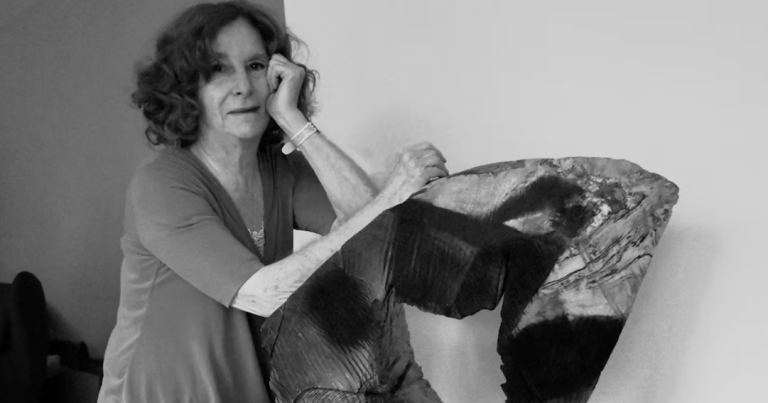 Gallery Showcases Identity, Femininity in <em>Past Tense/Future Perfect</em> Gallery Showcases Identity, Femininity in <em>Past Tense/Future Perfect</em>