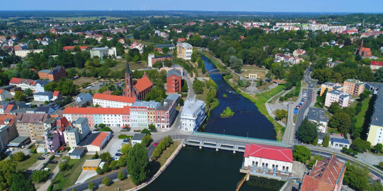 Eastern Germany Faces Housing Crunch Amid Political Upheaval Eastern Germany Faces Housing Crunch Amid Political Upheaval