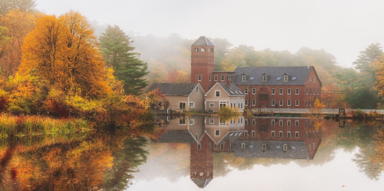 Bowdoin College: Liberal Arts Beacon Blending Tradition, Innovation