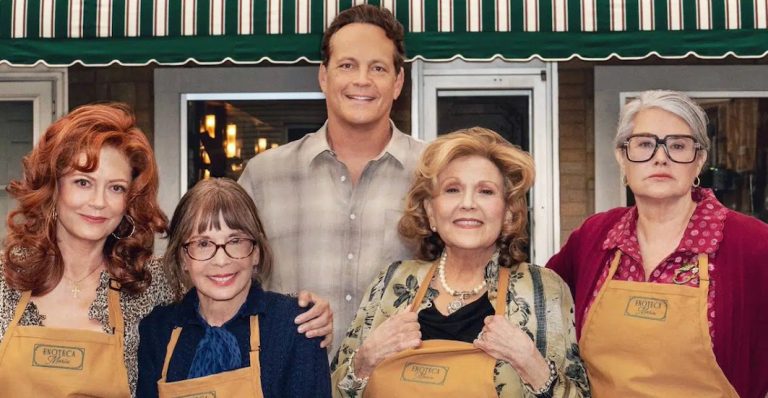 The cast of "Nonnas." Photo credit: Netflix.