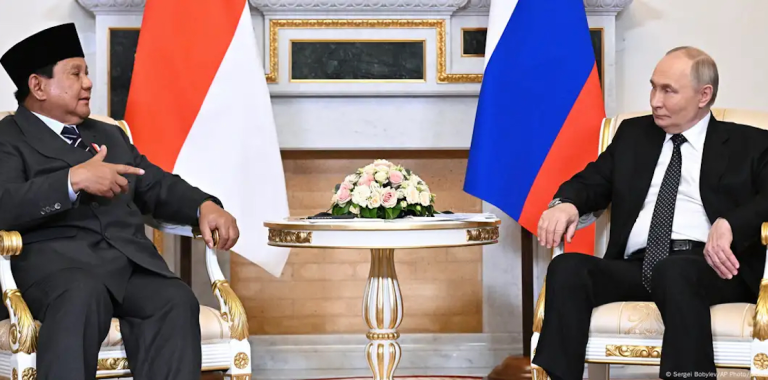 German Press Asks Why S.E. Asian Nations Playing Nice With Russia?