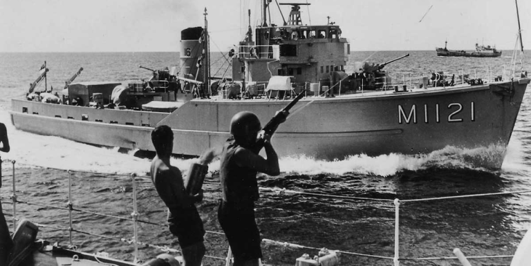 HMAS Curlew on patrol in Malaysian waters, 1965. Photo credit: National Museum Australia.