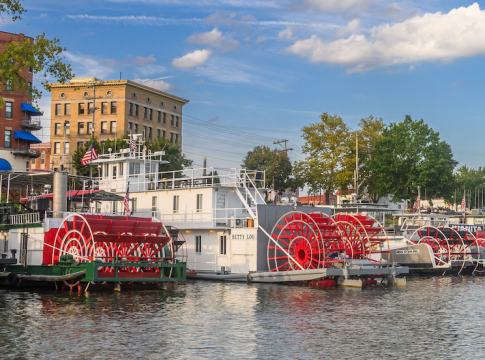 Marietta is well known for its sternwheeler festivals. Photo credit: Bruce Wunderlich.