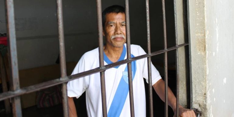 Grandfather Secretly Deported After Losing Green Card, Family Claims