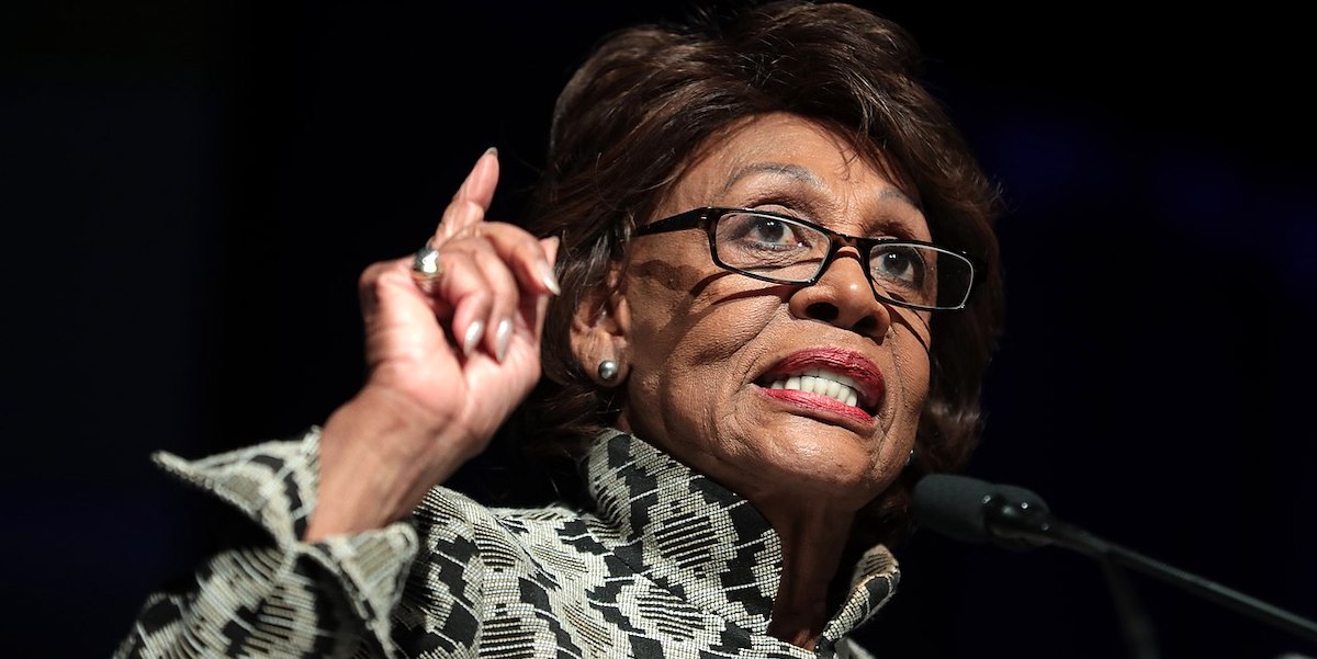 Waters, Maxine (2019) - Photo Wikipedia-Gage Skidmore