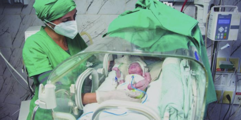 32,000 Pregnant Women at Risk Due to Fuel Blockade against Cuba